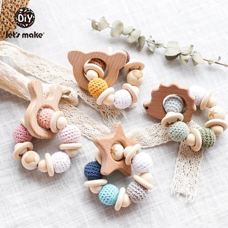 1PC Wooden Teether Hedgehog Crochet Beads Wood Crafts Ring Engraved Bead Baby Teether Wooden Toys For Baby Rattle  BX1310 Dinosaur Official JT Merch